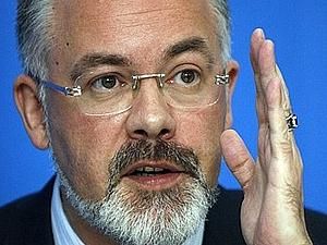 Табачник: закриттям шкіл треба пишатись Табачник: закриттям шкіл треба пишатись