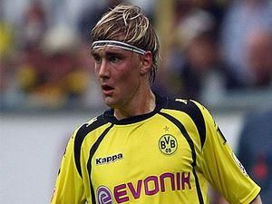 Юрґен Кльоп: Арбітр повинен супроводжувати гру Юрґен Кльоп: Арбітр повинен супроводжувати гру