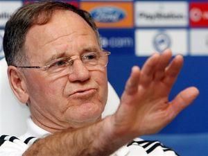 Сабо: Не потрібно давати бразильцям навіть секунди на роздуми Сабо: Не потрібно давати бразильцям навіть секунди на роздуми