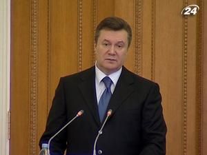 Янукович: в Україні має бути і буде верховенство права Янукович: в Україні має бути і буде верховенство права