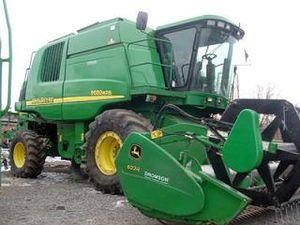 Україна бере 250 млн. дол. кредиту для покупки американських комбайнів Україна бере 250 млн. дол. кредиту для покупки американських комбайнів