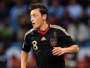 Озіл закоханий в Меркель? Озіл закоханий в Меркель?