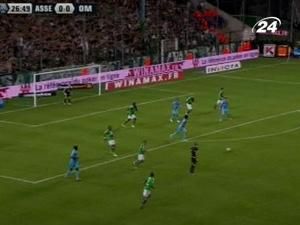 "Сент-Етьєн" відібрав очки у чемпіона "Марселя" "Сент-Етьєн" відібрав очки у чемпіона "Марселя"