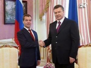 Янукович та Медведєв зустрінуться у Геленджику