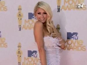 Періс Хілтон таки приїде до Києва - на Тиждень моди Періс Хілтон таки приїде до Києва - на Тиждень моди