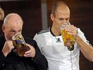 Гравці "Баварії" замість Октоберфесту провели тренування Гравці "Баварії" замість Октоберфесту провели тренування