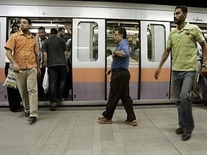 У Каїрі внаслідок відчинених дверей потяга метро постраждали десятки людей