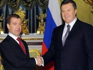 Янукович та Медведєв домовилися спростити перетин кордону