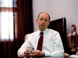 Яценюк: нам необхідні нові вибори Яценюк: нам необхідні нові вибори