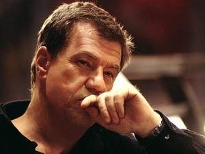 Режисера першого "Міцного горішка" засудили до 12 місяців тюрми Режисера першого "Міцного горішка" засудили до 12 місяців тюрми