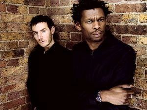 Massive Attack віддали грощі, отримані за рекламу, на очищення Мексиканської затоки Massive Attack віддали грощі, отримані за рекламу, на очищення Мексиканської затоки