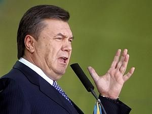 Янукович закликає суспільство взяти активну участь у реформуванні Конституції