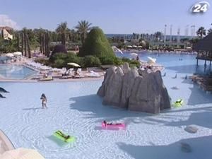 Українські туристи потрохи оговтуються від кризи і вже не шкодують грошей на відпочинок Українські туристи потрохи оговтуються від кризи і вже не шкодують грошей на відпочинок