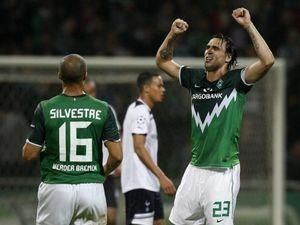 Центральний погано грає зліва Центральний погано грає зліва