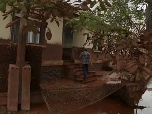 В Угорщині ліквідовують наслідки аварії на глиноземному заводі В Угорщині ліквідовують наслідки аварії на глиноземному заводі