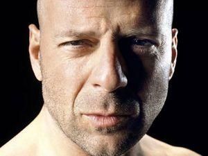 Брюс Вілліс зніметься в драмі "Десять" Брюс Вілліс зніметься в драмі "Десять"