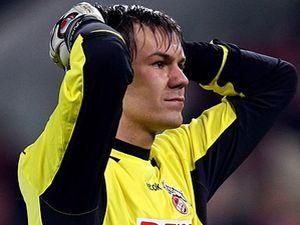 Голкіпер Томас Кеслєр проголосував в інтернеті за можливу відставку тренера Голкіпер Томас Кеслєр проголосував в інтернеті за можливу відставку тренера