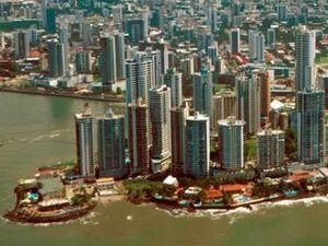 У Панамі без води залишився майже мільйон людей У Панамі без води залишився майже мільйон людей