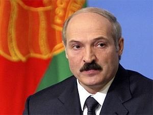 Лукашенко: нам не можна вплутуватись у інформаційну війну з Росією