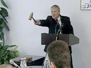 Янукович: питання про реприватизацію "Arcelor Mittal" не стоїть Янукович: питання про реприватизацію "Arcelor Mittal" не стоїть