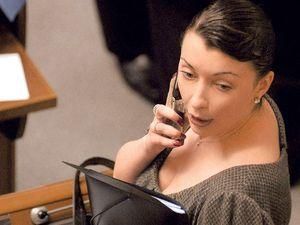 Янукович дав Лукаш "Заслуженого юриста України" Янукович дав Лукаш "Заслуженого юриста України"