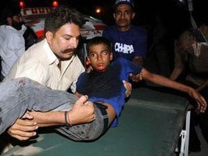 Підлітки-смертники здійснили теракт у Пакистані Підлітки-смертники здійснили теракт у Пакистані