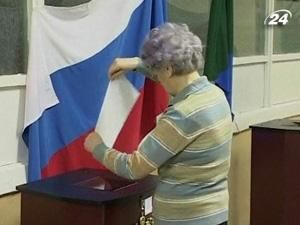 В Росії в переддень регіональних виборів заборонено агітацію В Росії в переддень регіональних виборів заборонено агітацію