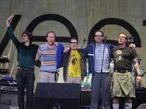 Групі Weezer пропонують 10 млн за те, щоб вона припинила діяльність