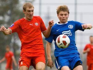 "Дніпро" зіграє у фіналі турніру пам'яті Кучеревського "Дніпро" зіграє у фіналі турніру пам'яті Кучеревського