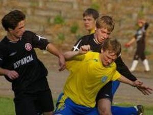 "Зоря" розгромила "гвардійців" "Зоря" розгромила "гвардійців"