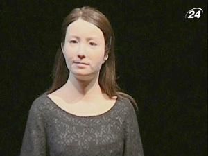 Головну роль у японській виставі зіграв робот Головну роль у японській виставі зіграв робот