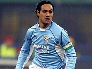 Неста може повернутися у "Лаціо" Неста може повернутися у "Лаціо"