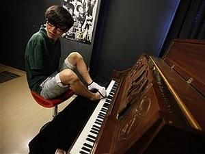 У шоу "Китай шукає таланти" переміг безрукий піаніст (ВІДЕО) У шоу "Китай шукає таланти" переміг безрукий піаніст (ВІДЕО)