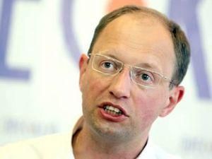 Яценюк: Партія регіонів перестала спати Яценюк: Партія регіонів перестала спати