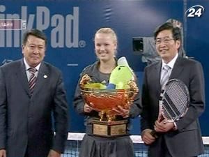 Каролін Возняцкі здобула шостий титул у сезоні Каролін Возняцкі здобула шостий титул у сезоні