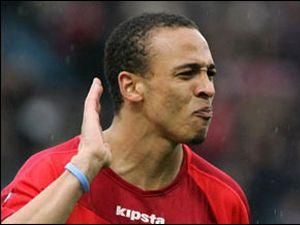 Тренер "ВестБрома" здивований недостатнім інтересом до Одемвінгі Тренер "ВестБрома" здивований недостатнім інтересом до Одемвінгі