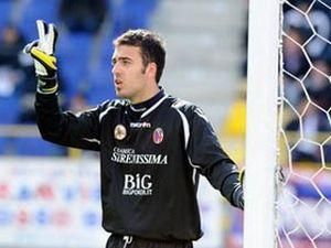 "Арсенал" шукає голкіпера "Арсенал" шукає голкіпера