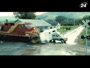 "Некерований": некерований потяг з токсинами загрожує безпеці маленького містечка "Некерований": некерований потяг з токсинами загрожує безпеці маленького містечка