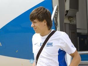 Коноплянка: Ми граємо у дорослий футбол, голландці - в молодіжний Коноплянка: Ми граємо у дорослий футбол, голландці - в молодіжний