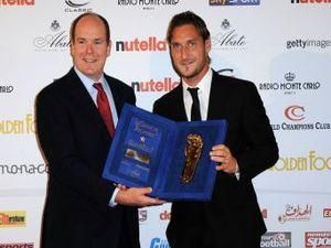 Тотті отримав "Golden Foot" Тотті отримав "Golden Foot"