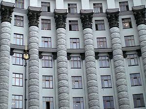 Янукович підписав закон, який розширює його повноваження Янукович підписав закон, який розширює його повноваження