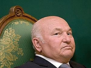 "Справедлива Росія" хоче судитись з Лужковим "Справедлива Росія" хоче судитись з Лужковим