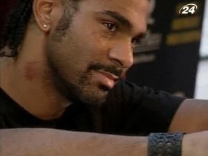 Рой Джонс кинув виклик Девіду Хею Рой Джонс кинув виклик Девіду Хею