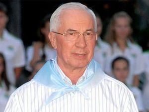 Азаров в молодості вболівав за антикомуністичний рух в Польщі Азаров в молодості вболівав за антикомуністичний рух в Польщі