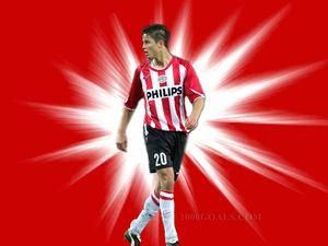 Ібрагім Афелай: "Ліверпуль" або "МЮ" Ібрагім Афелай: "Ліверпуль" або "МЮ"