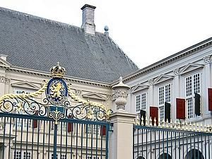 У Нідерландах вперше з часів Першої світової прем’єром став ліберал У Нідерландах вперше з часів Першої світової прем’єром став ліберал