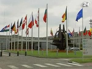 Генсек НАТО пропонує вдвічі скоротити штат Альянсу