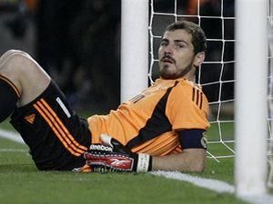 Для Касільяса важка капітанська пов’язка Для Касільяса важка капітанська пов’язка