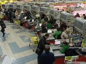 Більше 6 млн. українців досі не навчилися користуватися картками Більше 6 млн. українців досі не навчилися користуватися картками