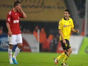 Невдалі жести Сахіна та Подольскі.ВІДЕО Невдалі жести Сахіна та Подольскі.ВІДЕО